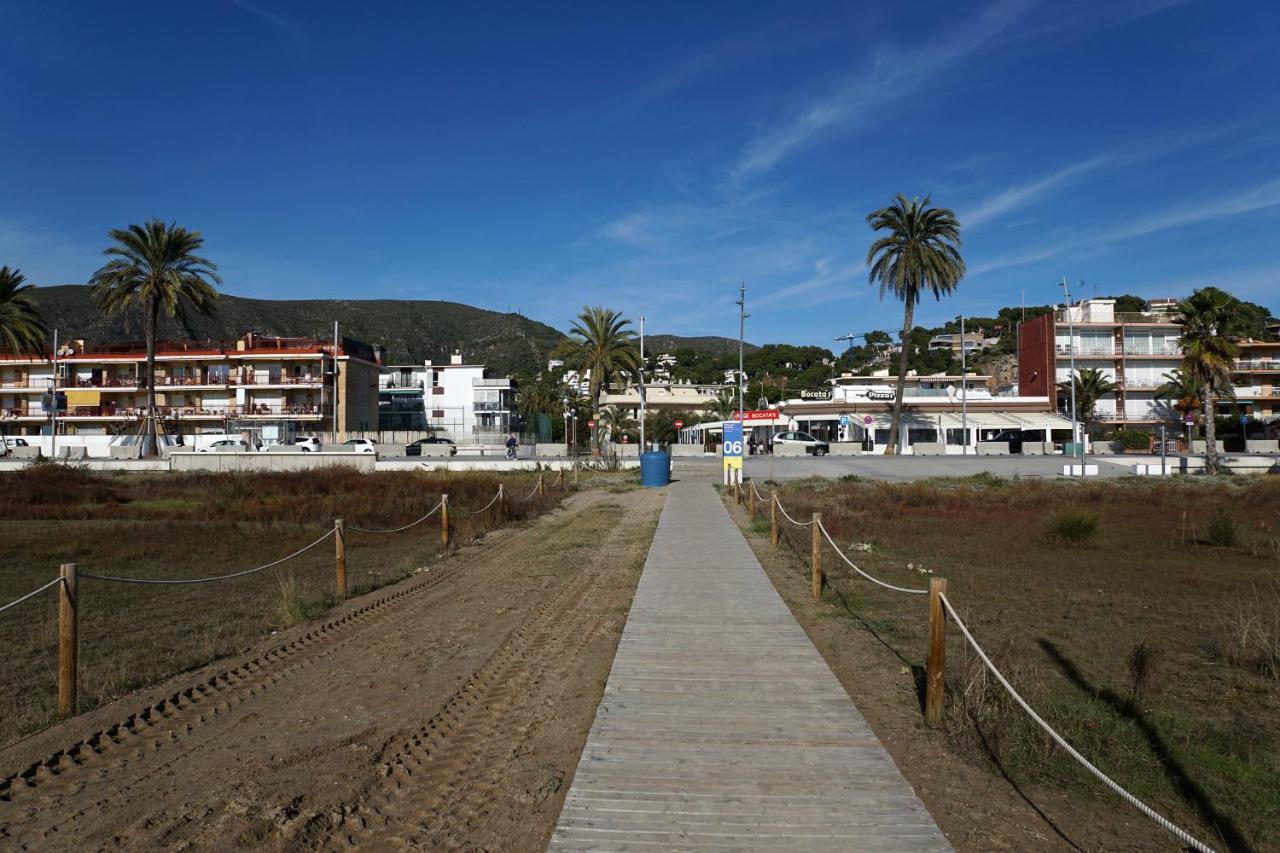Beach Club House Apartamento Castelldefels Exterior foto